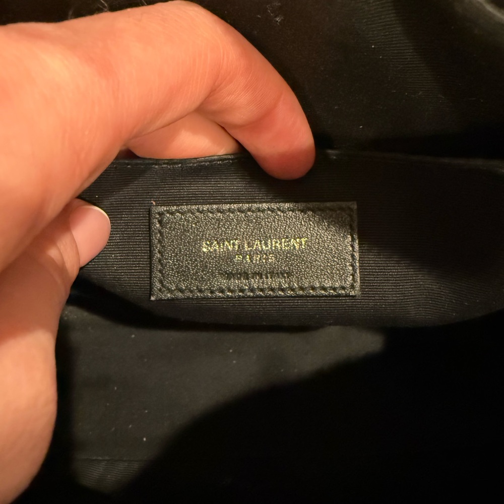 Saint Laurent Crossbody - Picture 6 of 11
